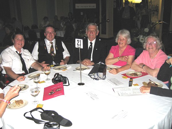 CEILIDH TABLE