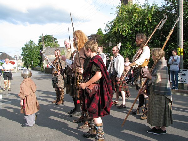 CHIEFTAIN OLIPHANT & GROUP