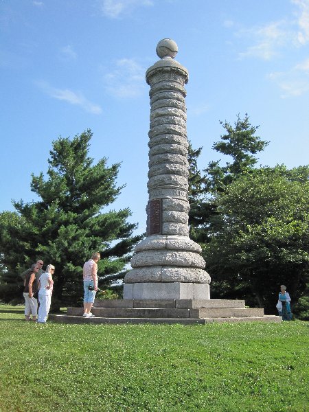 MONUMENT