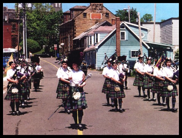 PARADE BAND
