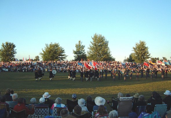 FERGUS BANDS & COLOUR PARTY